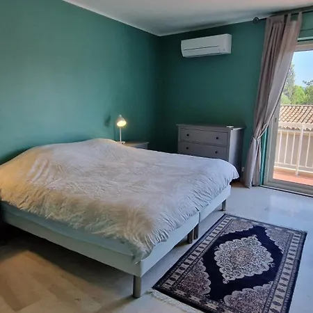 Appartamento T4 Rare Dans Le Centre D'aix,terrace, Parking, Elevator